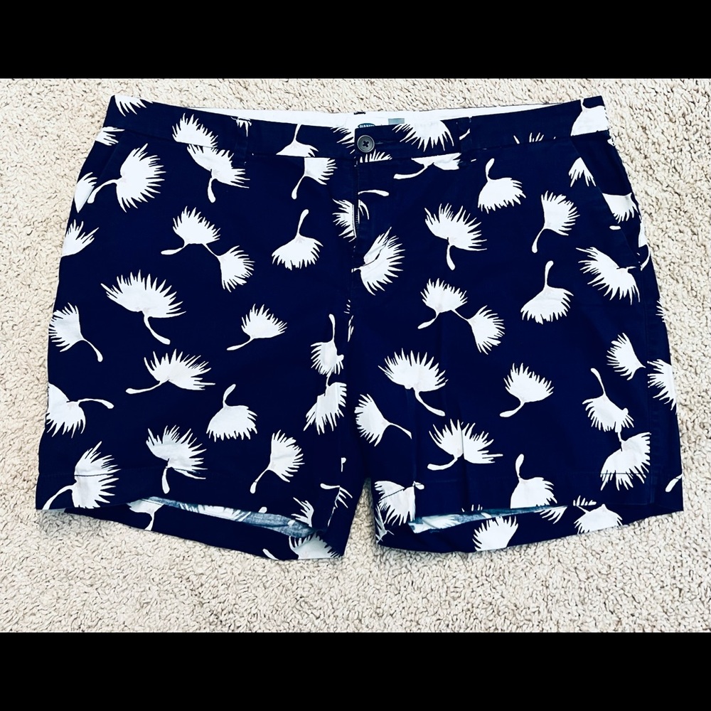 Old navy shorts